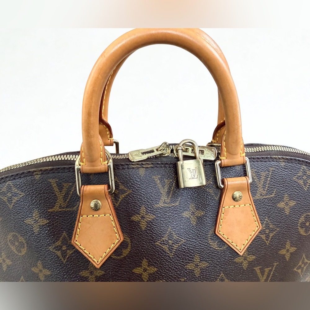 Certified Authentic LOUIS VUITTON Monogram Alma PM w/ Lock, Key, Dust Bag & COA - Picture 8 of 16